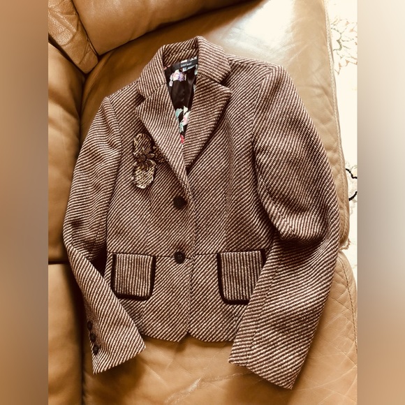 Zara Basic, Women’s Small, Fitted, Diagonal Pattern Blazer, Warm Polyester/Wool. - Picture 4 of 12